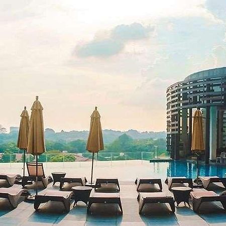 Momentus Hotel Alexandra Singapur Exterior foto